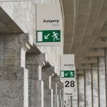 Distribusi Bantuan di Kebun Warga